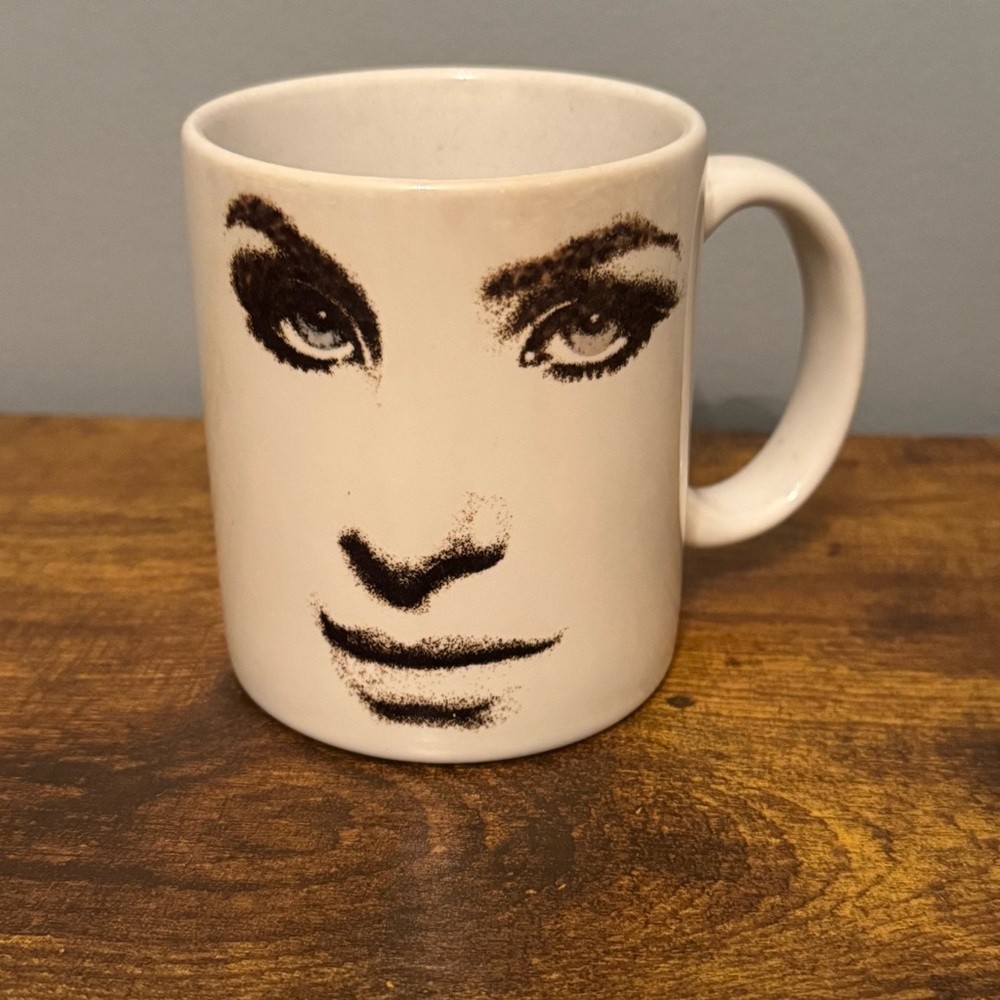 Vintage‎ Barbra Streisand 1994 The Concert Tour Coffee Mug Face Logo